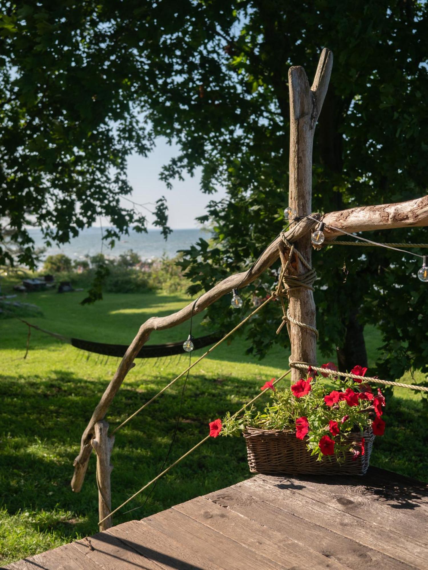 Mereaeaere Glamping Ja Rannamaja Liimala المظهر الخارجي الصورة